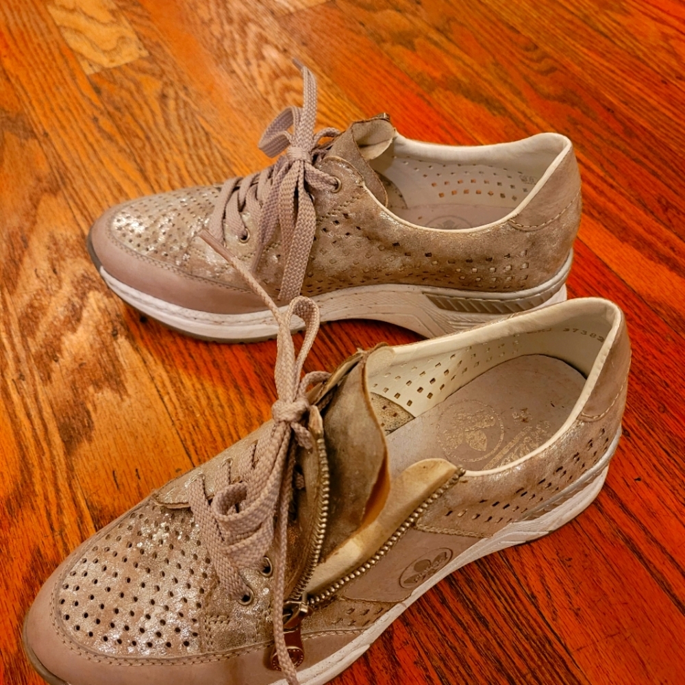Rieker dress Sneakers size 38 silver-gold